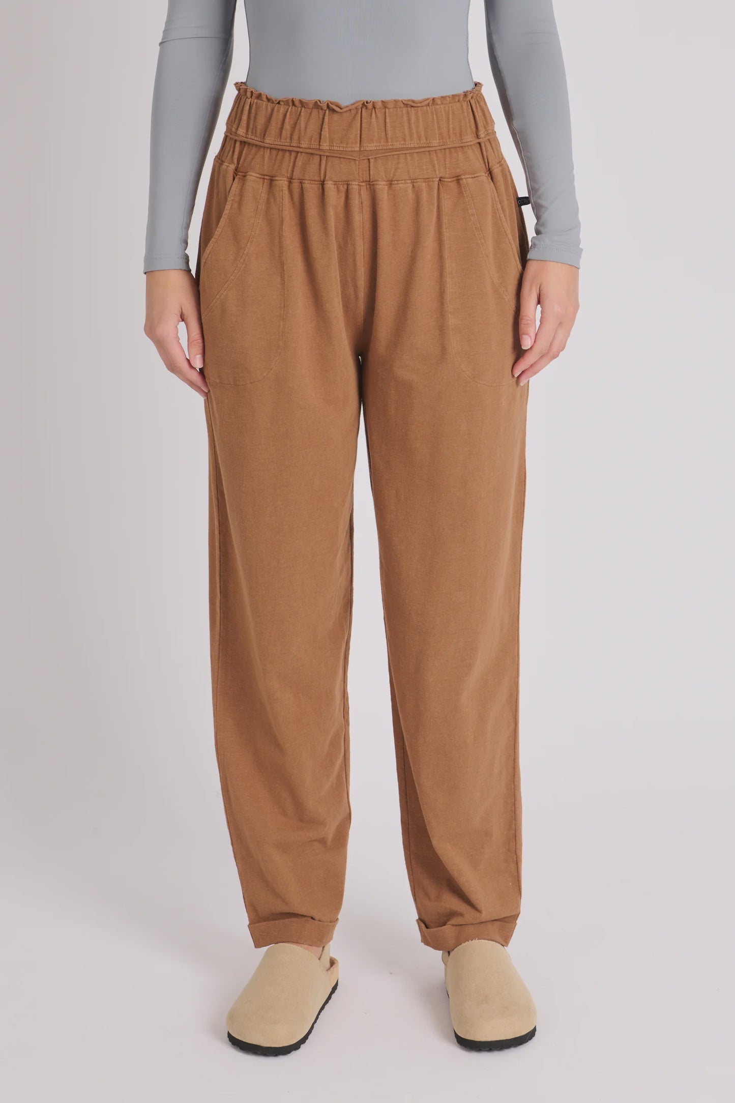One Ten Willow Waist Detail Pant Chocolate