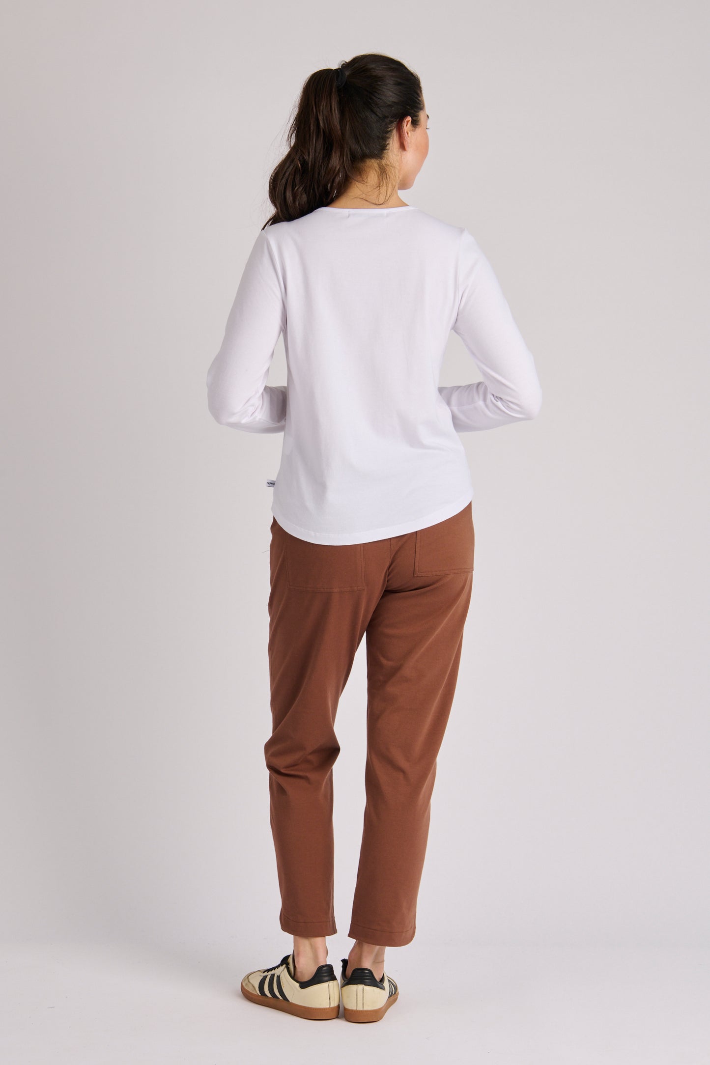 onetenwillow Lace Insert Long Sleeve Tee