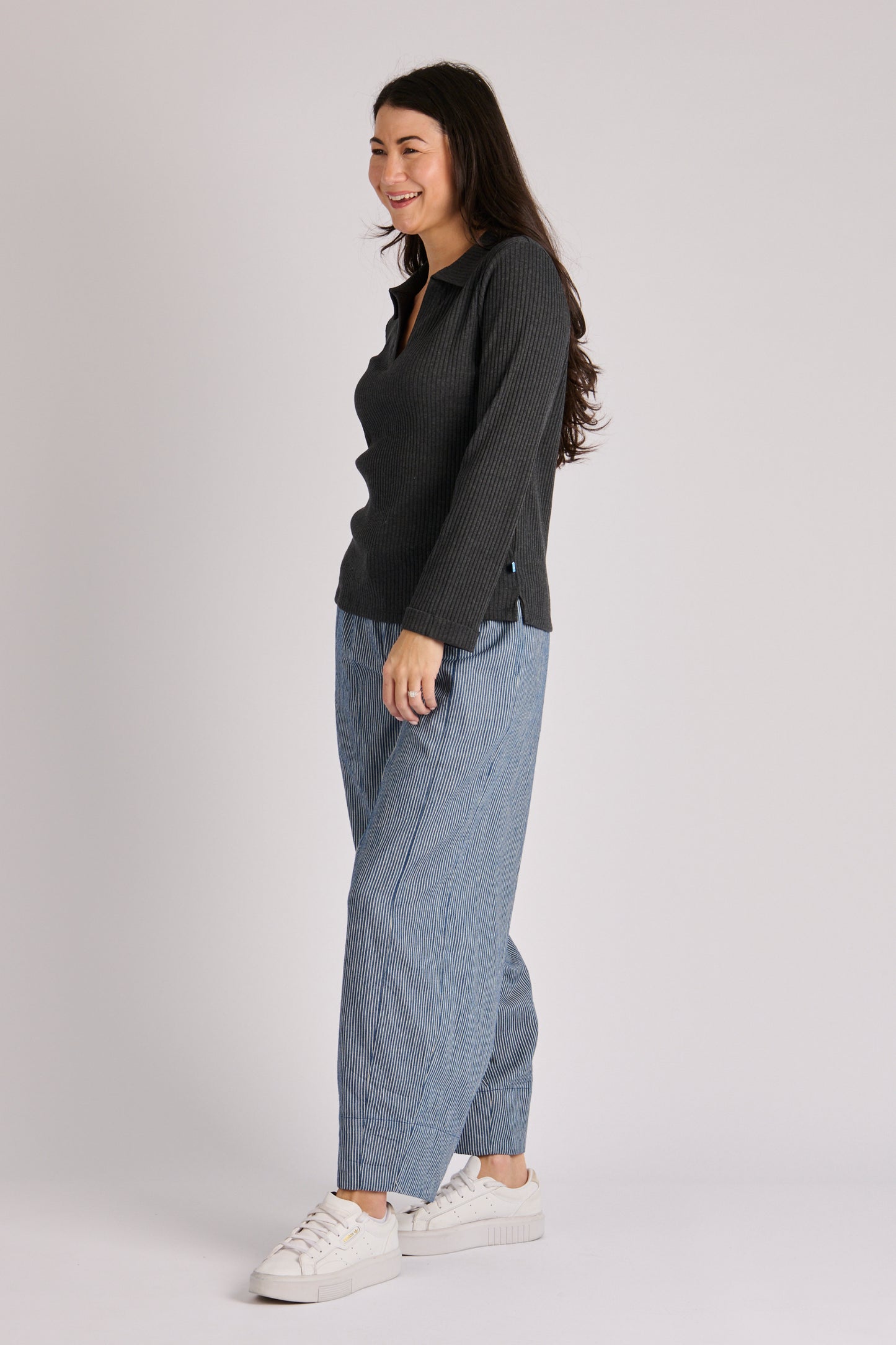 onetenwillow Longsleeve Collared Rib Tee - Black Marle