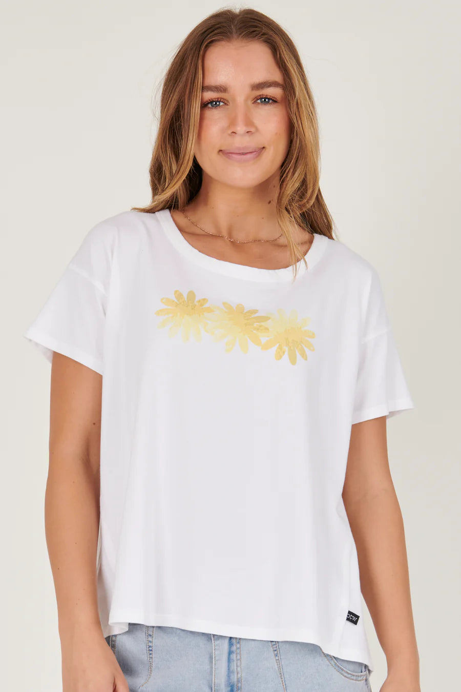 One Ten Willow Pleat Back Tee White Daisy