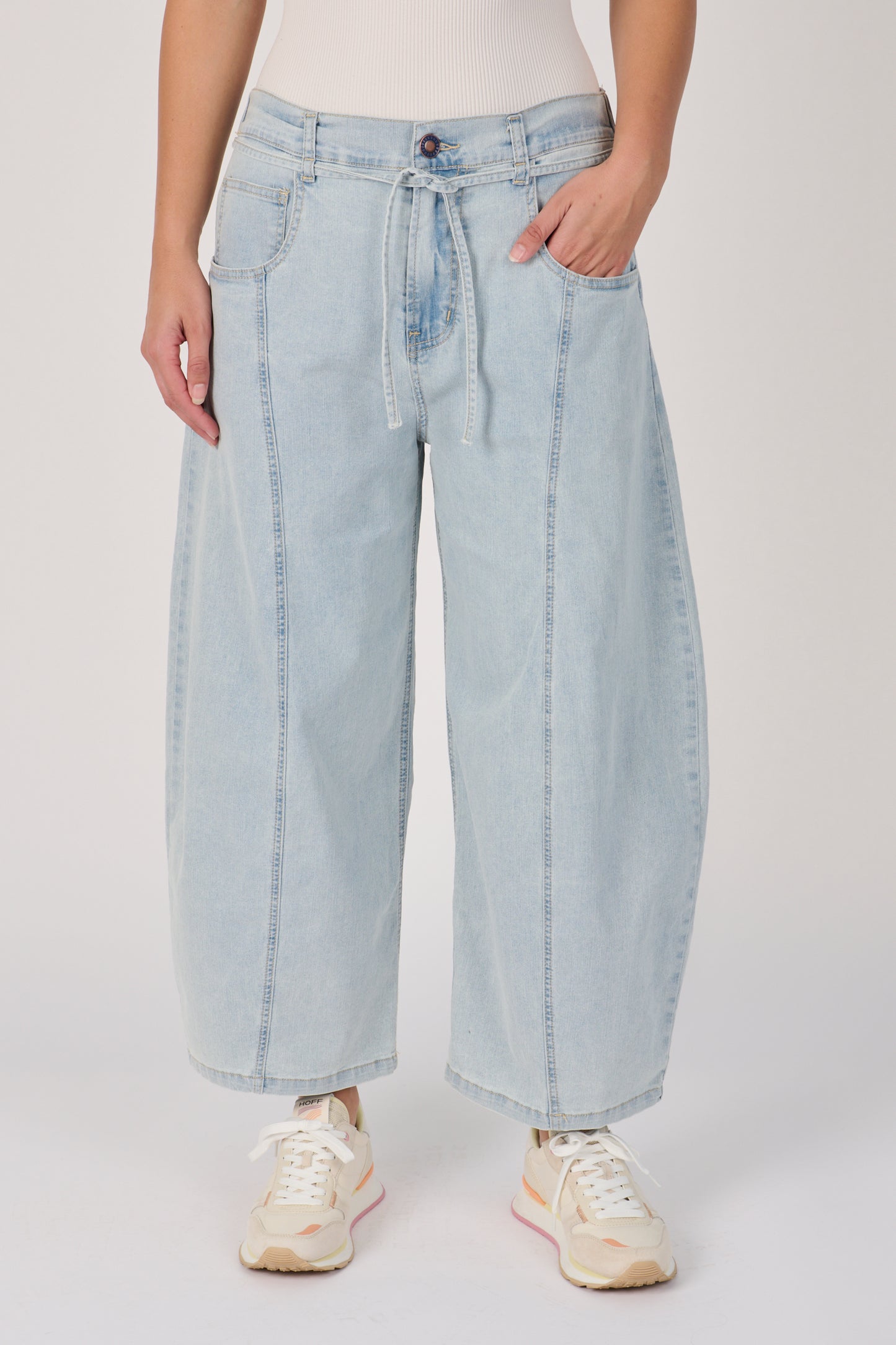One Ten Willow Barrel Leg Jeans - Light Blue