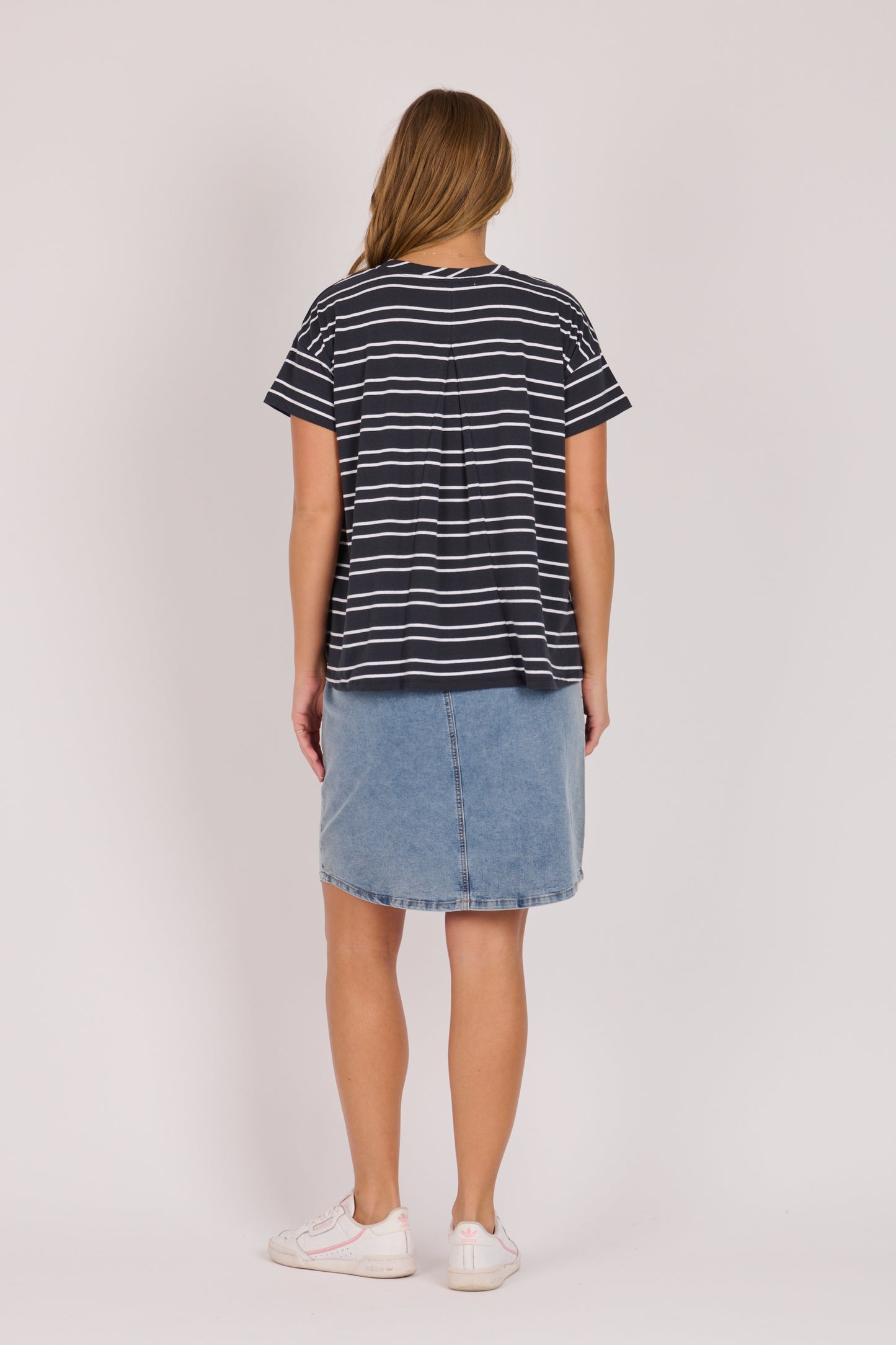 onetenwillow Pleat Back Tee -Navy/White Stripe