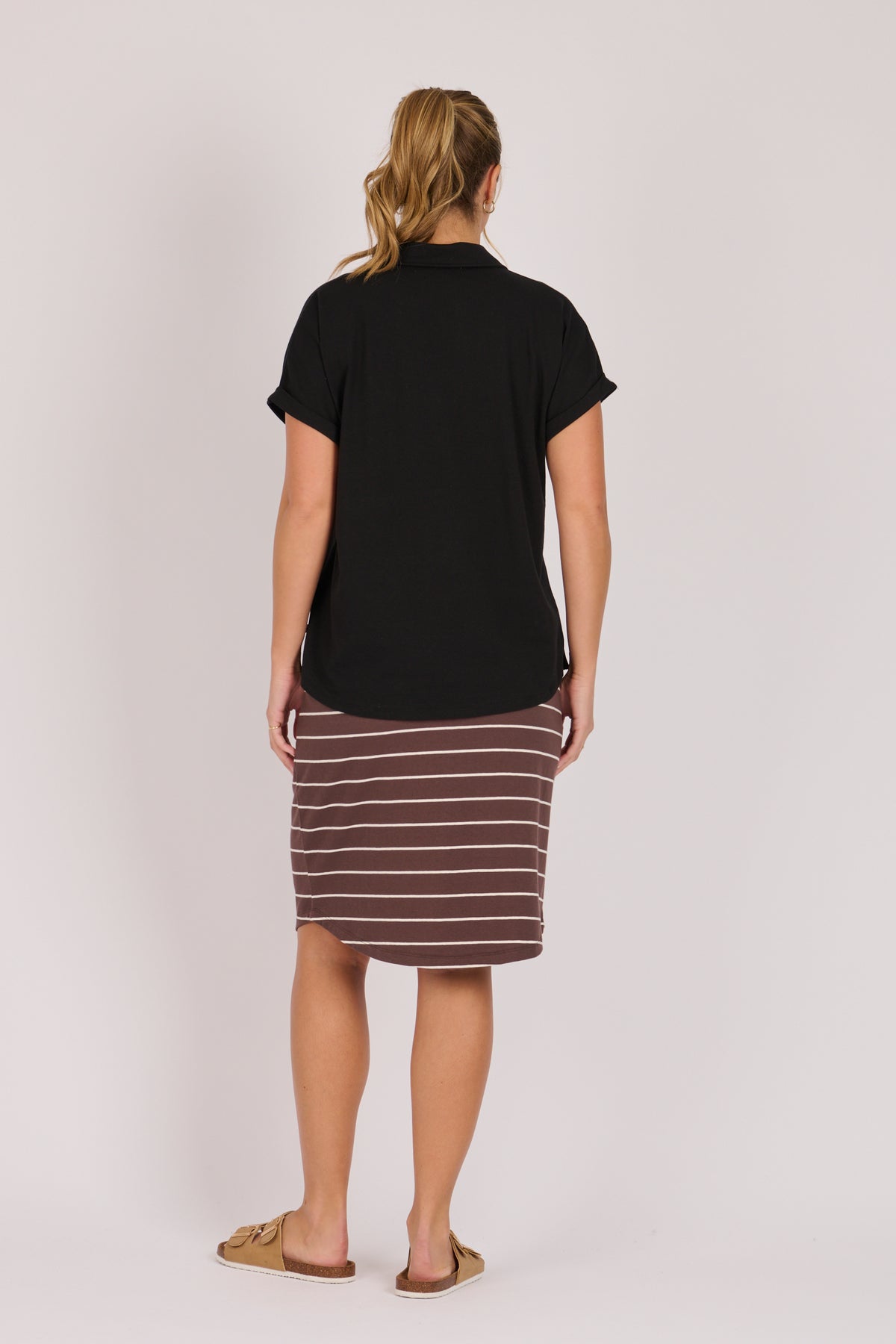 onetenwillow Collared Tee - Black