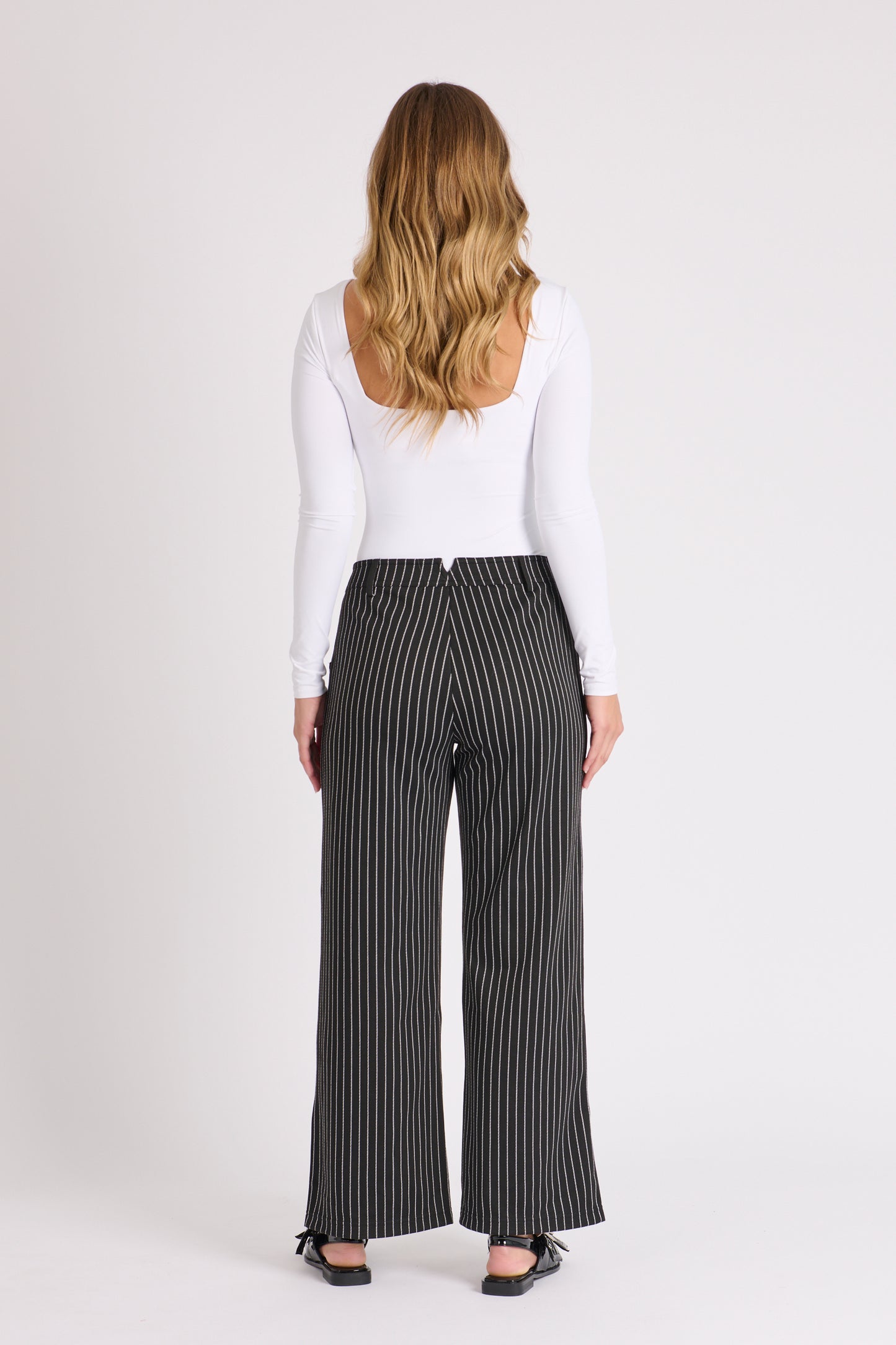 Ellis & Dewey Side Split Pant Charcoal Stripe