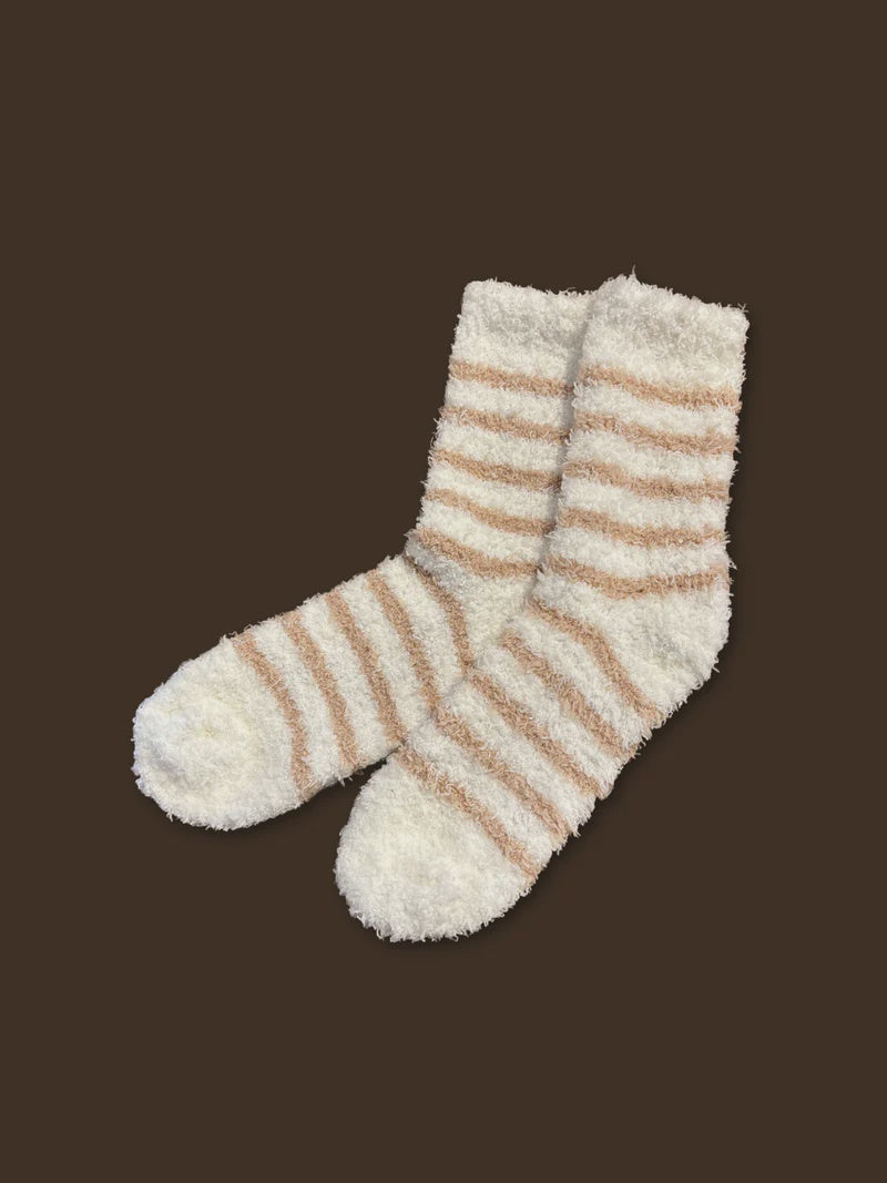 Angels Whisper Cuddle Fluffy Socks White