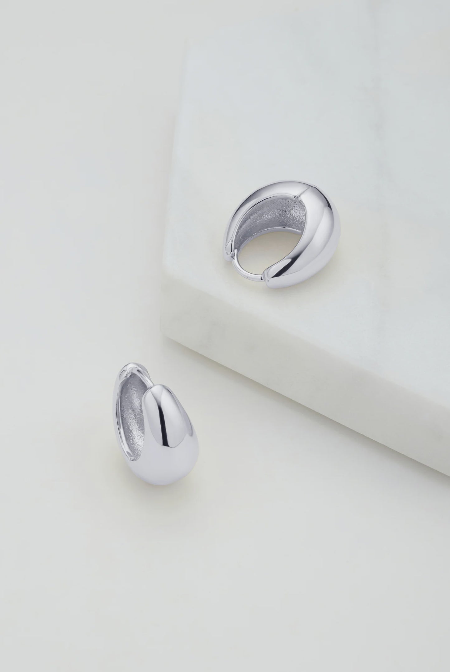 Zafino Steph Hoops - Silver (3 sizes)