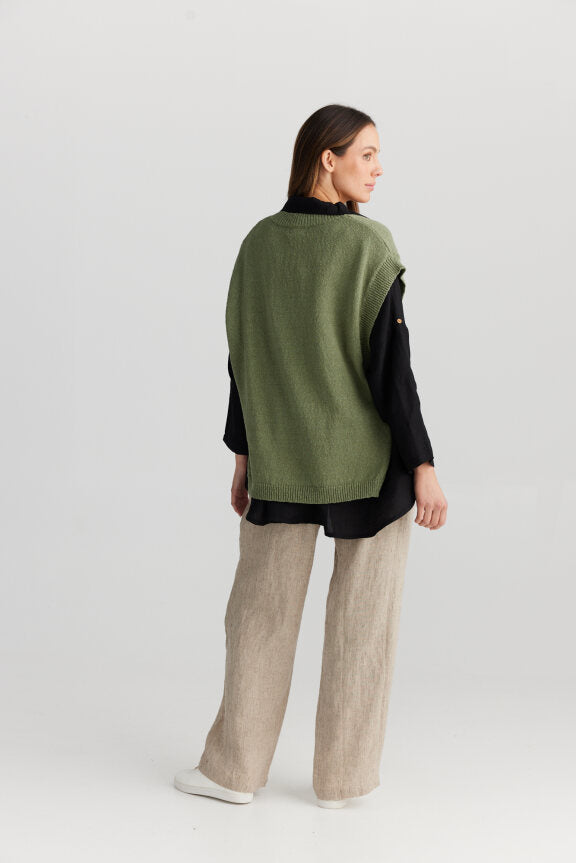 The Shanty Corporation Santiago Vest Olive