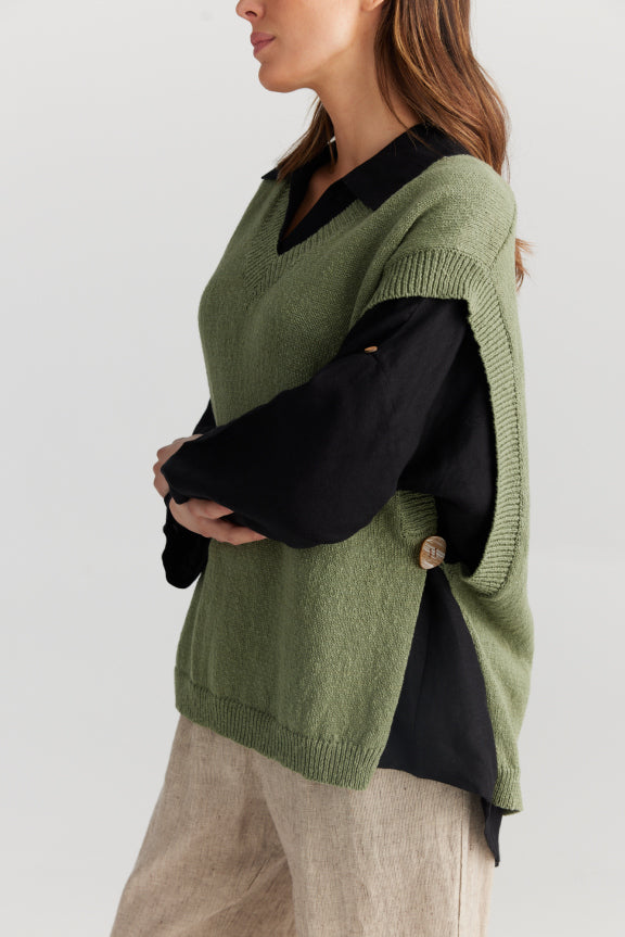 The Shanty Corporation Santiago Vest Olive