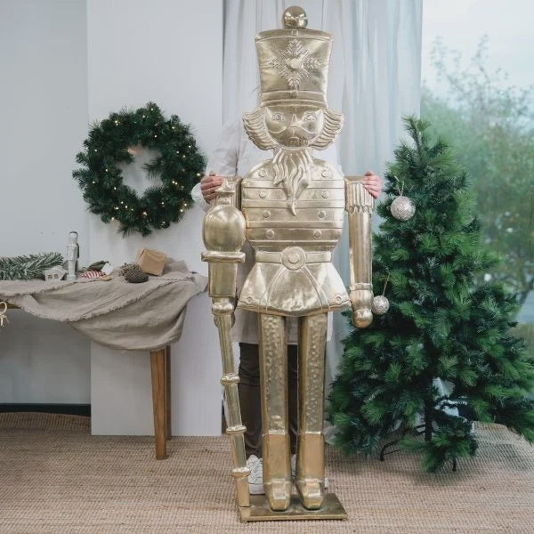 Ivory House Lune Nutcracker