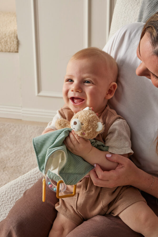 Jiggle & Giggle Hugglies Teddy Bear Comforter