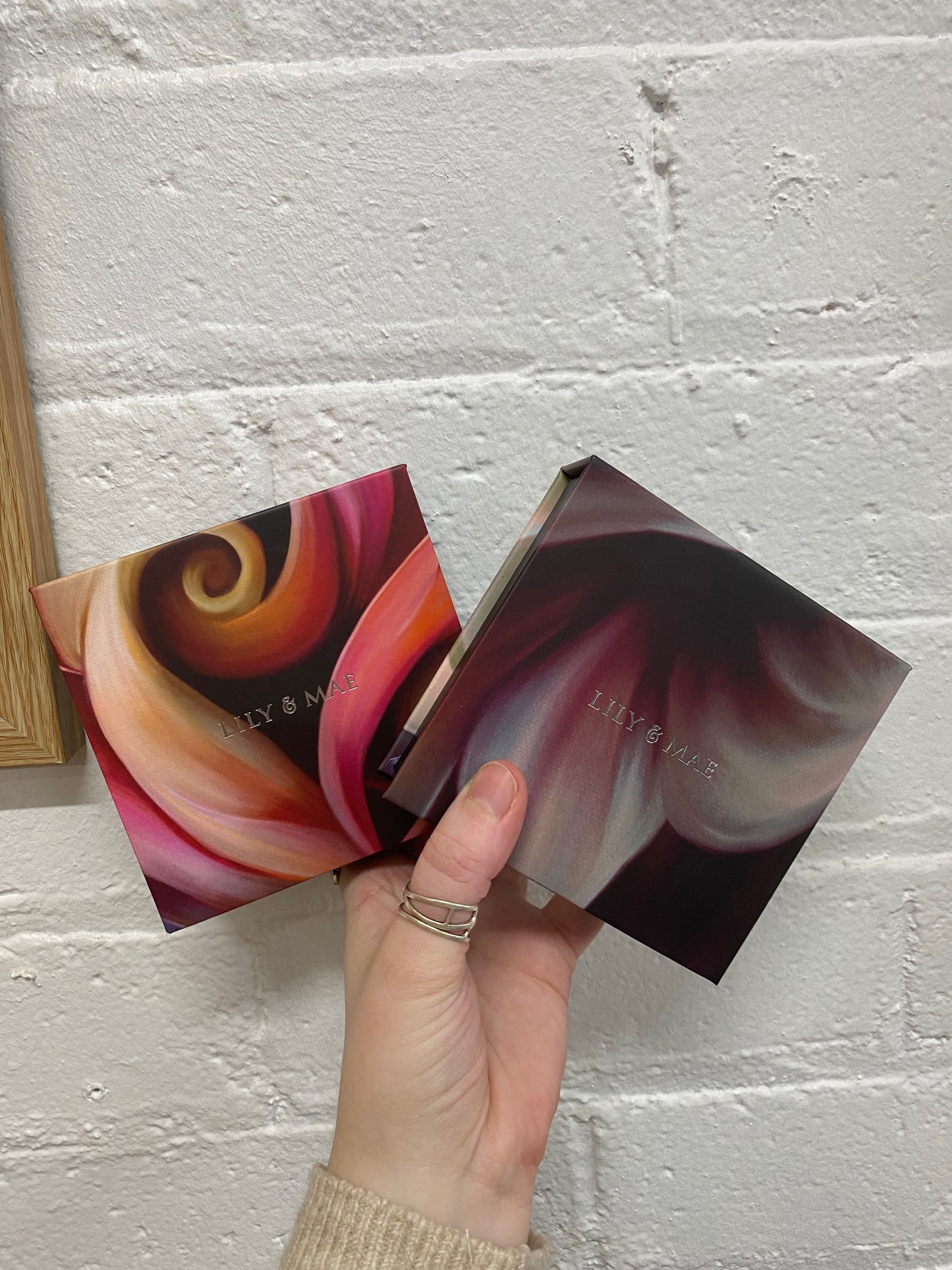 Lily & Mae Gift Boxed Resin Pendant Necklace