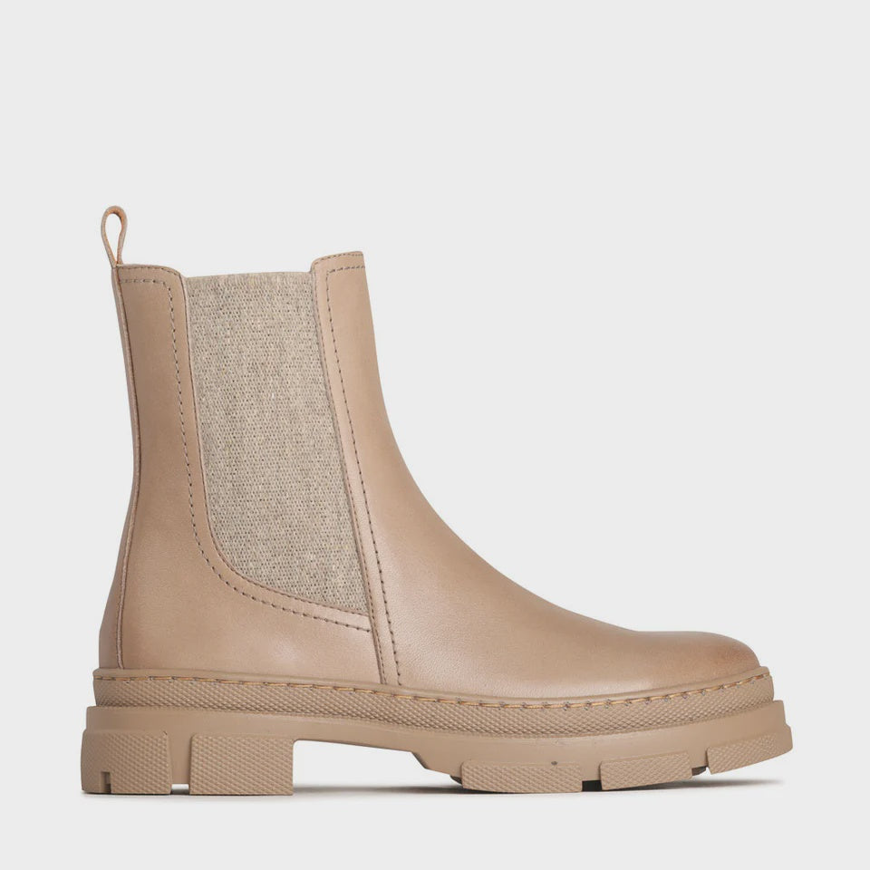 EOS Lona Taupe Boot