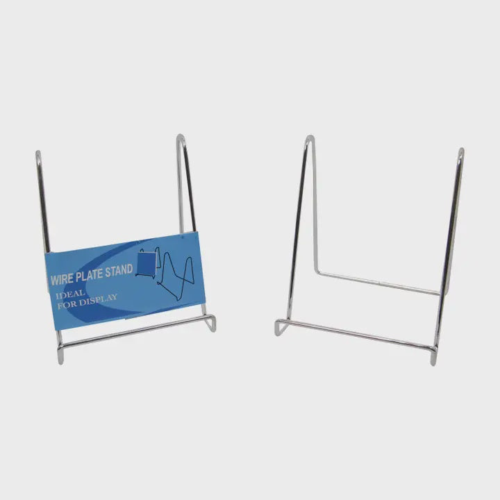 Cubby House Wire Plate Stand