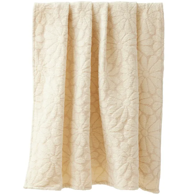 Coast to Coast Hepburn Throw