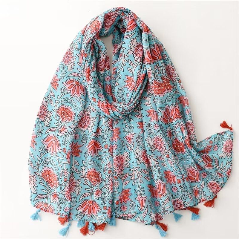 Zura Lightweight Scarf
