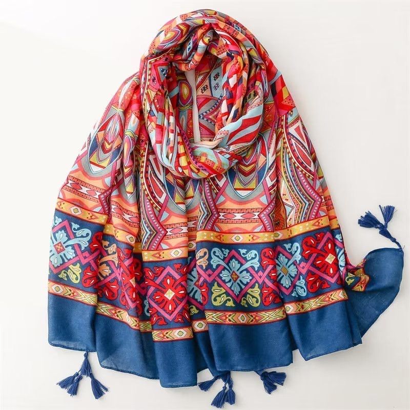 Zura Lightweight Scarf