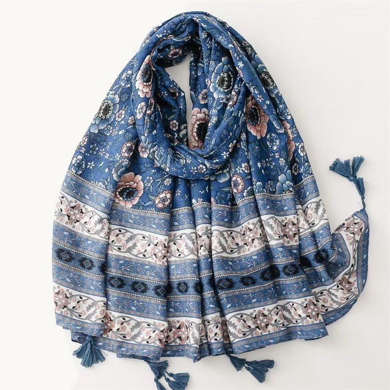 Zura Lightweight Scarf