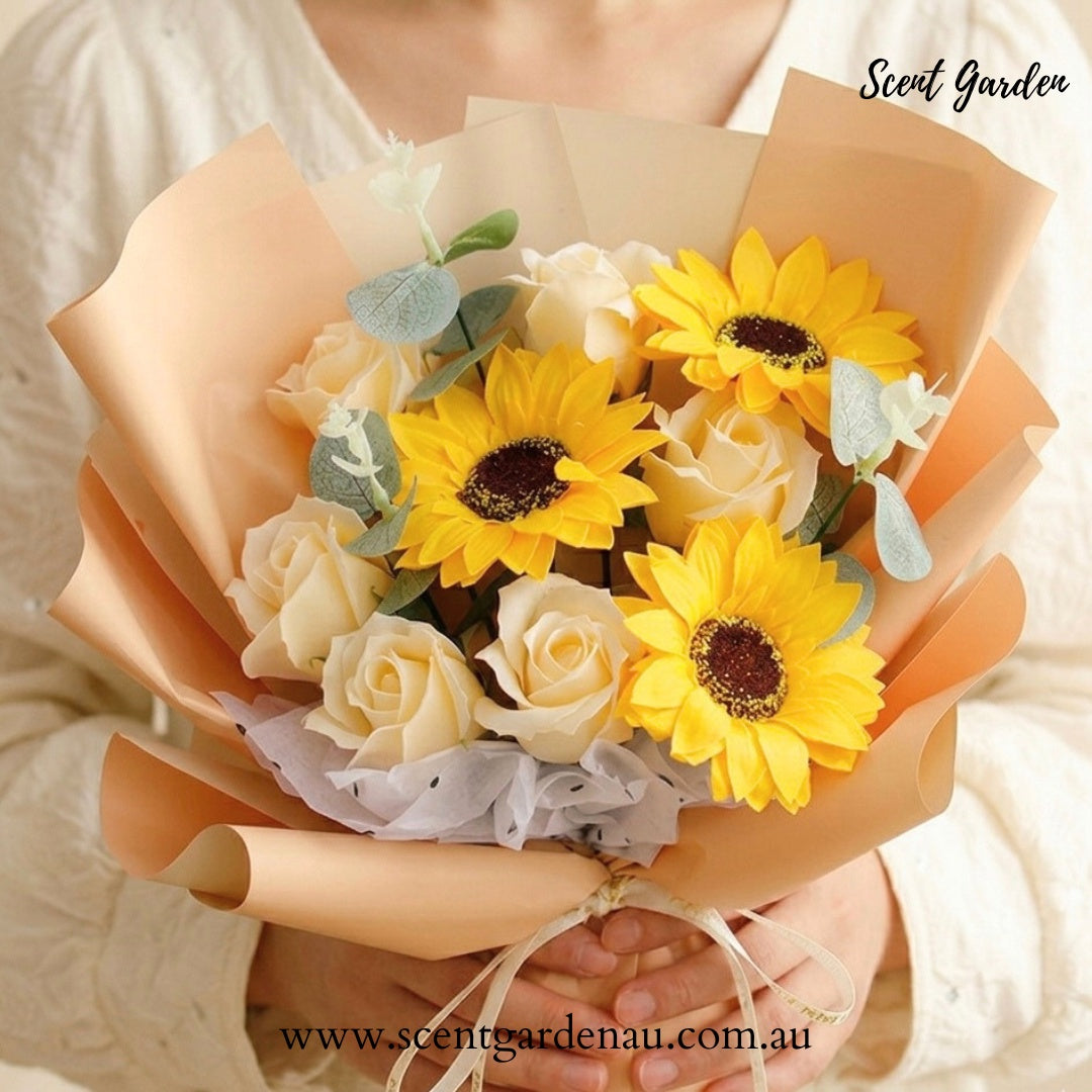 Scent Garden You Are My Sunshine Soap Flower Bouquet - Champagne/Vanilla Berry