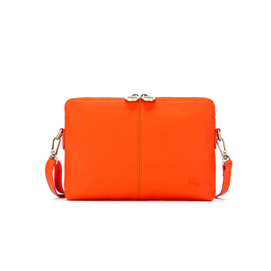 Black Caviar Kiara Crossbody/Clutch