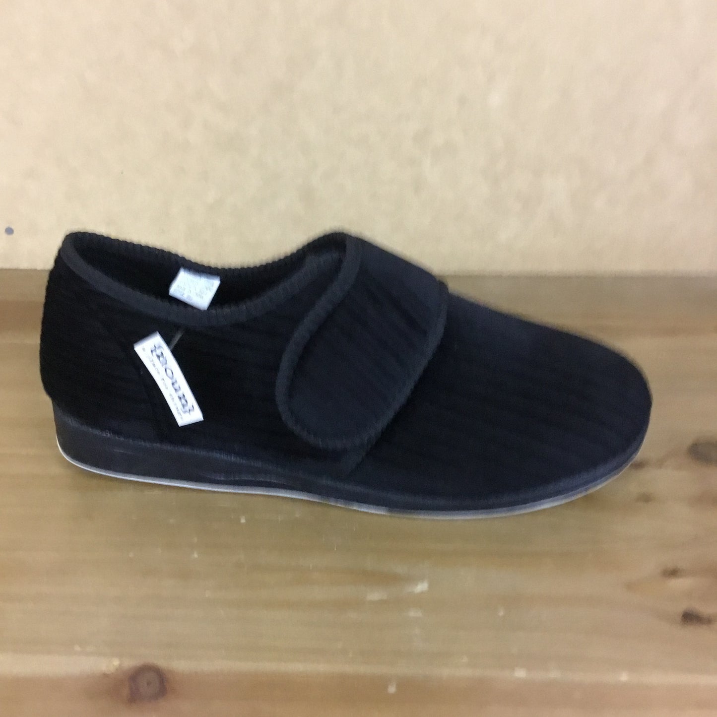 Panda Eli Black Cord Slipper