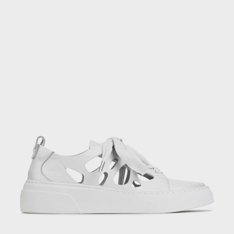 EOS Minnie - White