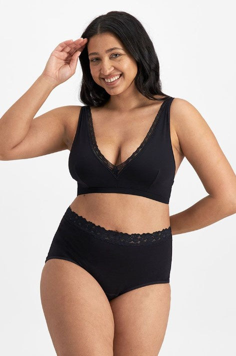 Jockey Paris Free - Full Brief