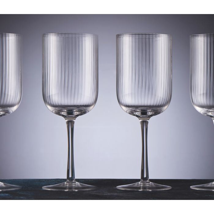 D&W Ribbed Wine Glass set/4