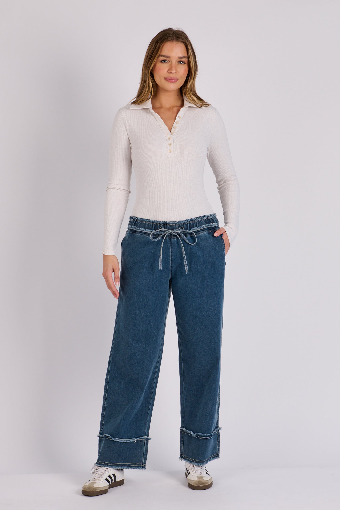 onetenwillow Cuff Detail Jeans - Mid Blue