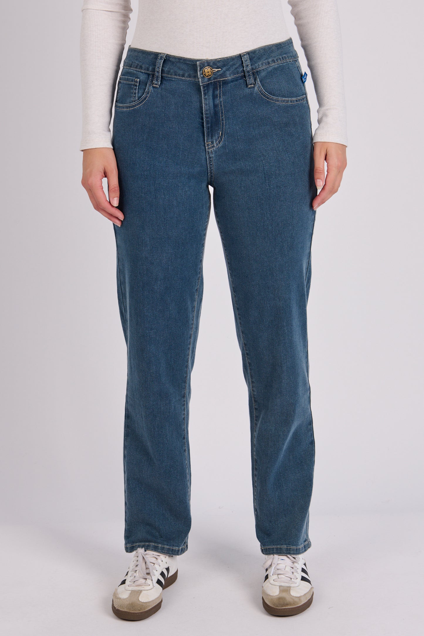 onetenwillow Boyfriend Jeans - Mid Blue Wash