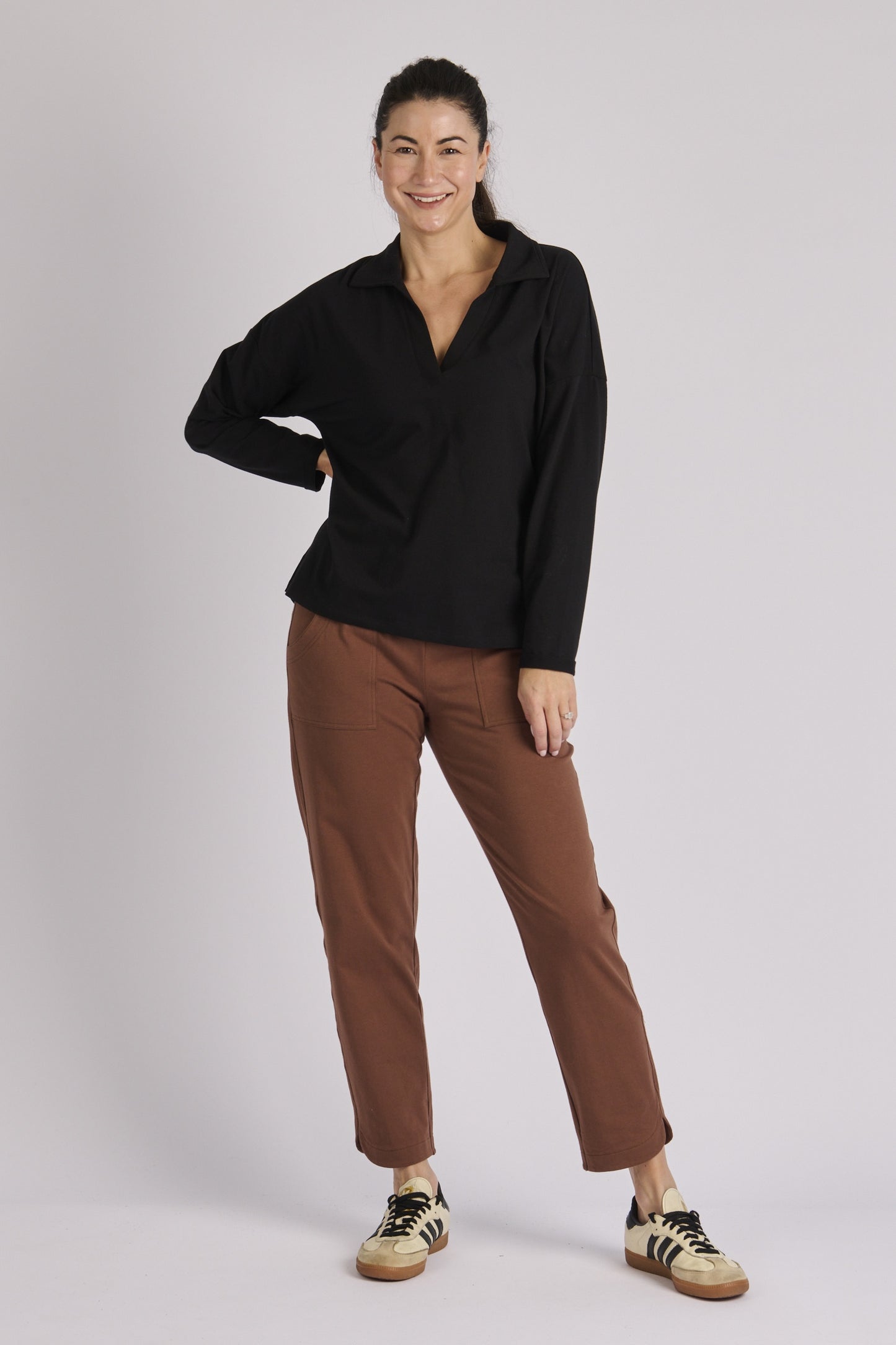 onetenwillow Collared Long Sleeve Top - Black