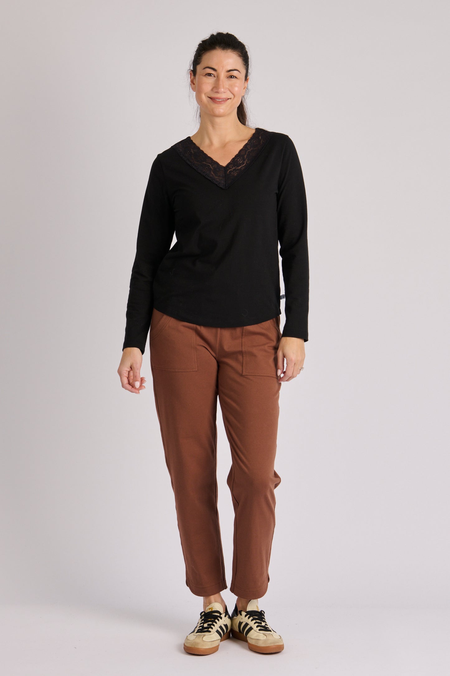 onetenwillow Lace Insert Long Sleeve Tee