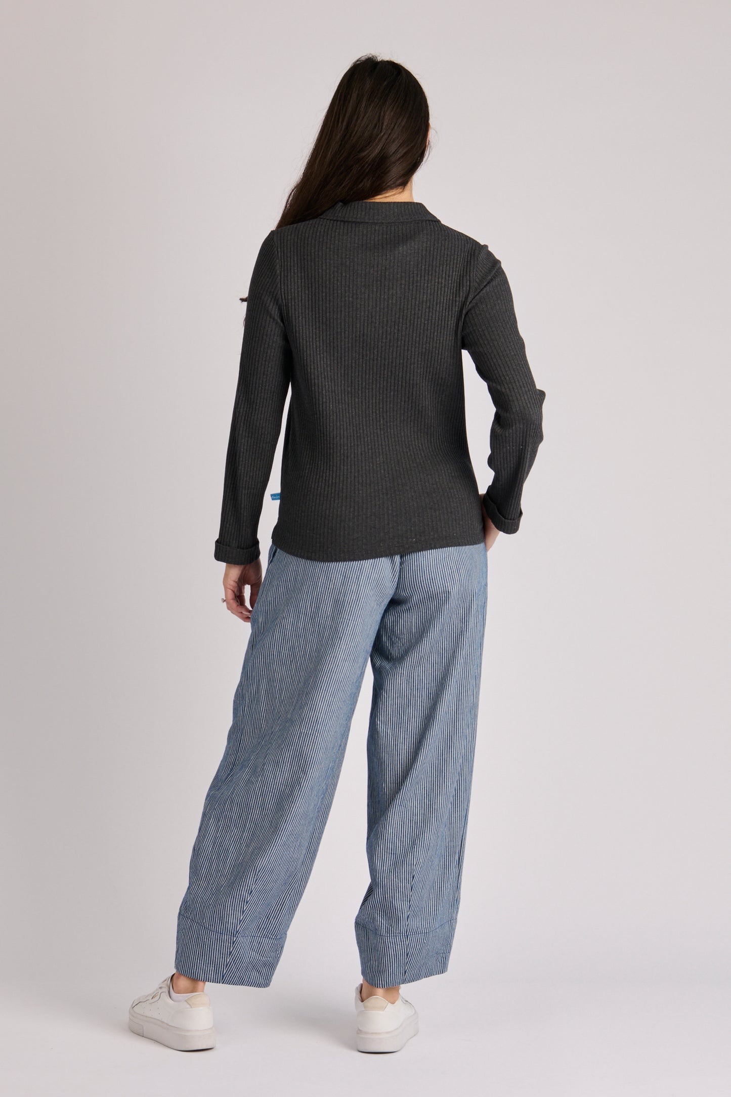 onetenwillow Longsleeve Collared Rib Tee - Black Marle