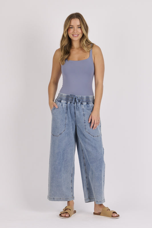 onetenwillow Relaxed Pull On Jeans - Mid Blue