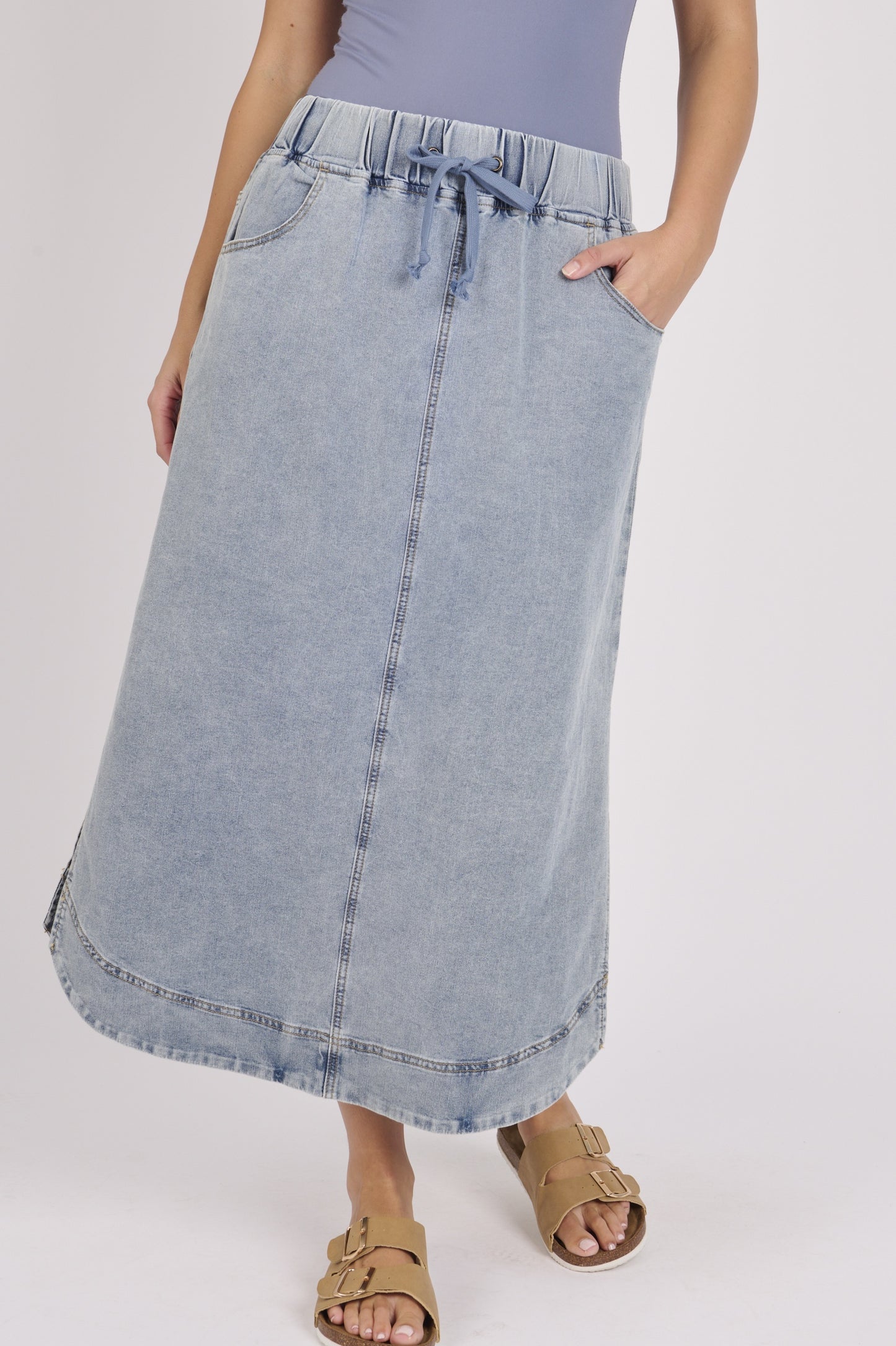 onetenwillow Relaxed Tie Front Skirt - Mid Blue