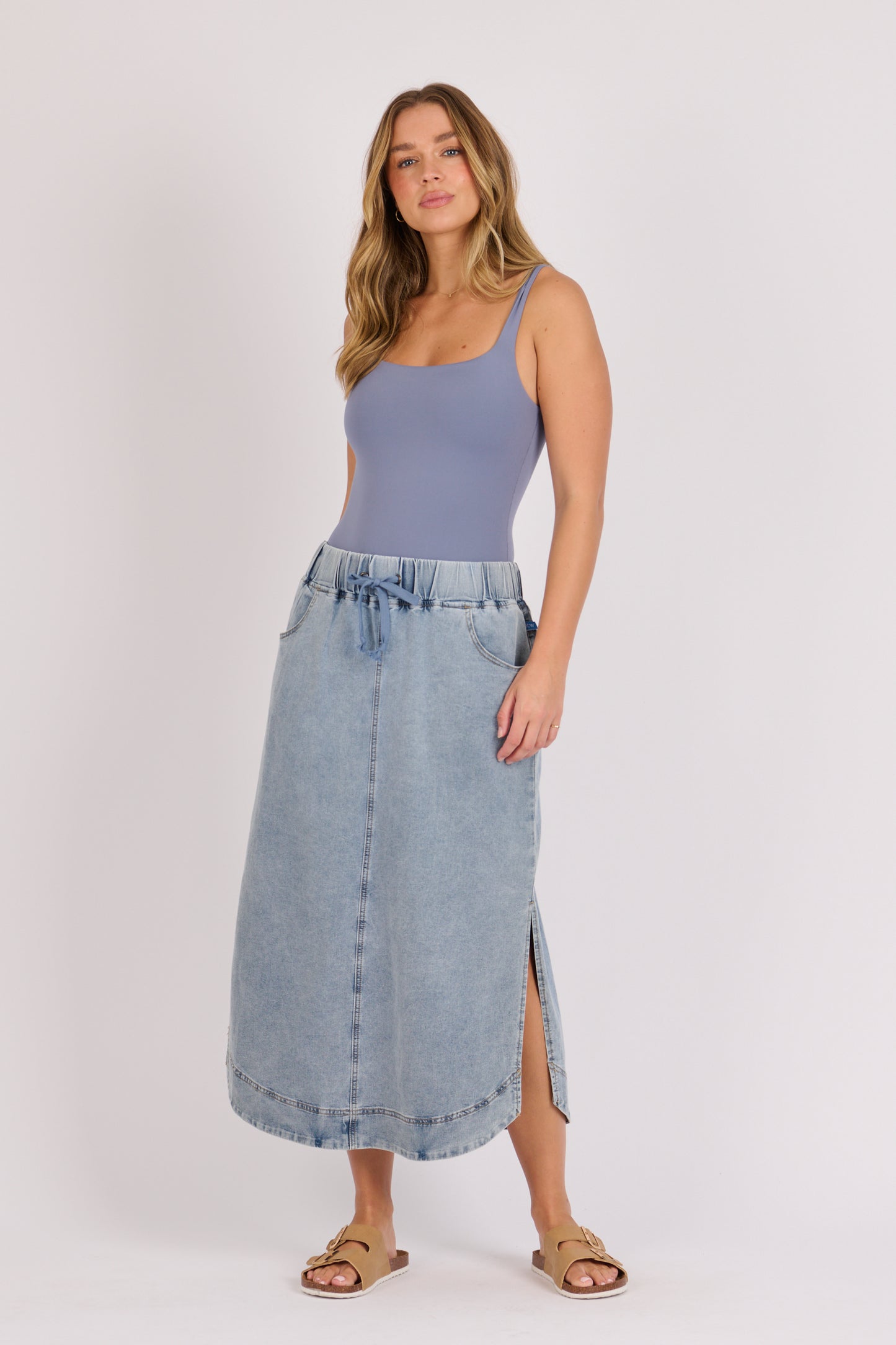 onetenwillow Relaxed Tie Front Skirt - Mid Blue
