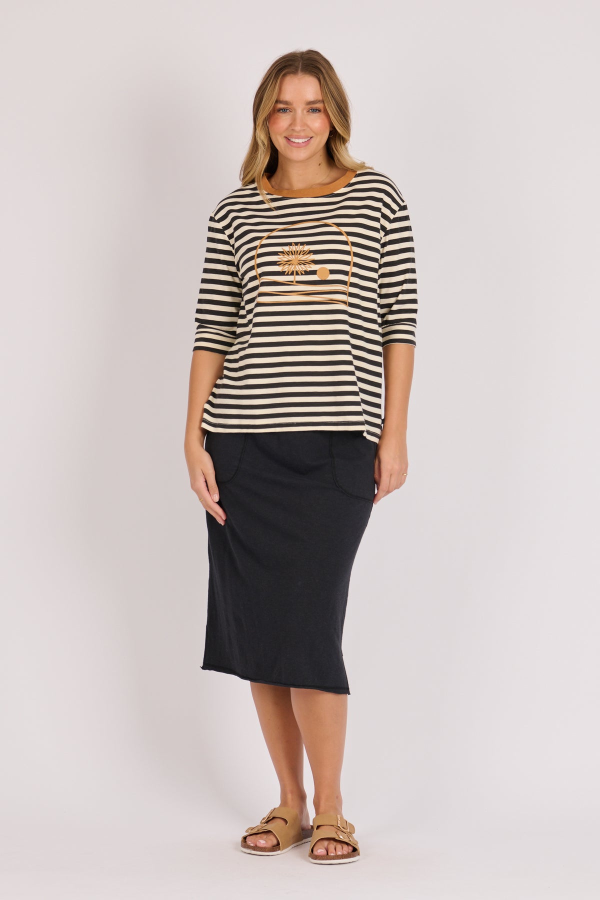 onetenwillow Half Sleeve Tee - Black/Beige Stripe