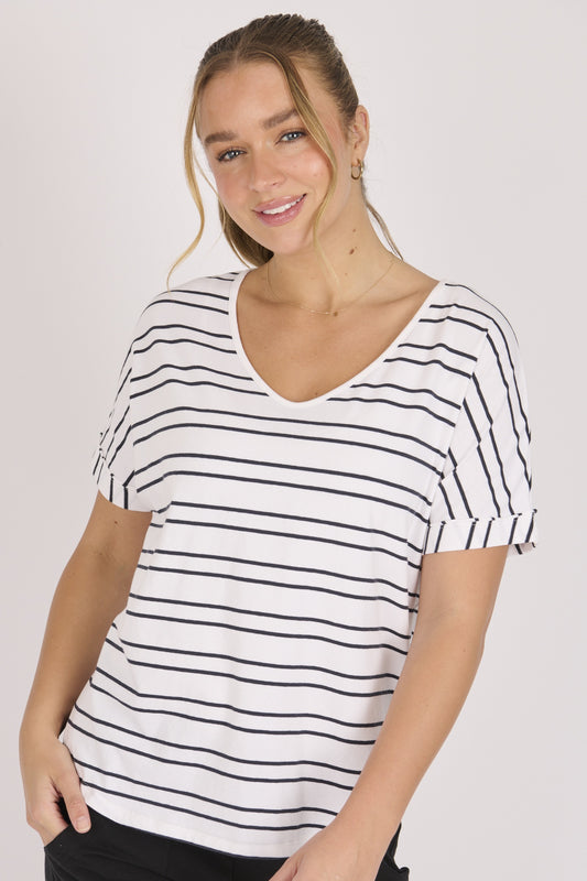 onetenwillow V-Neck Curve Hem Tee - White/Navy Stripe