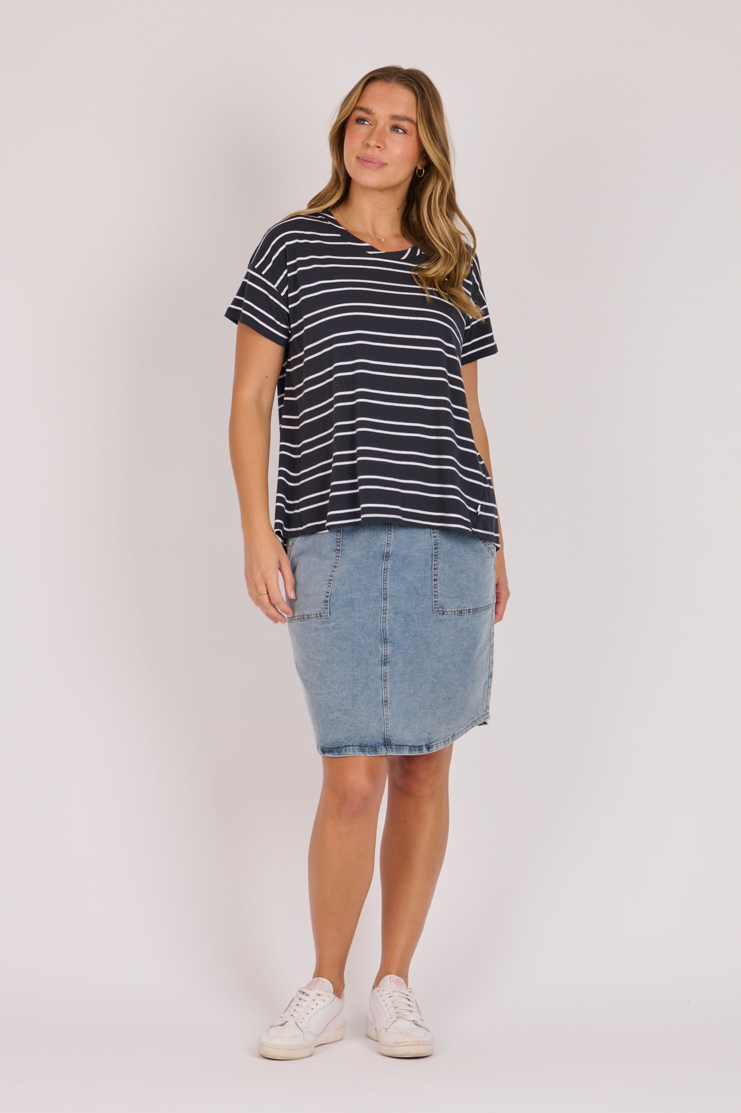 onetenwillow Pleat Back Tee -Navy/White Stripe