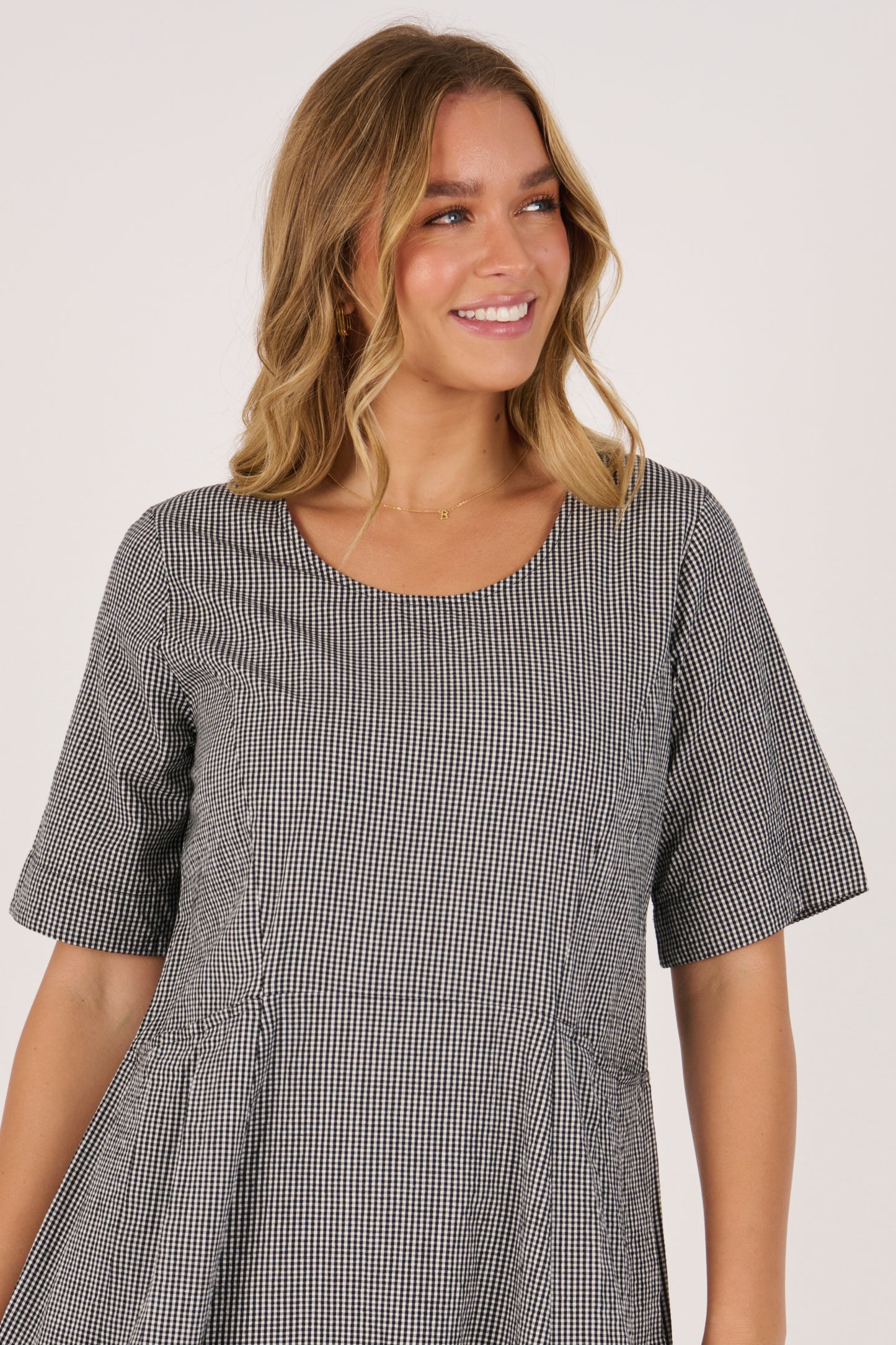 Ellis & Dewey Pleat Pocket Dress- Black