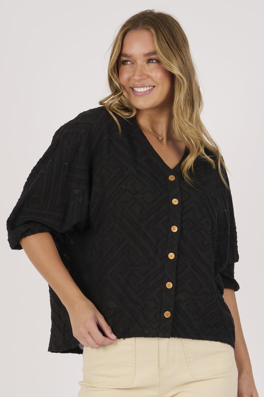 Ellis & Dewey Batwing Shirt -Black