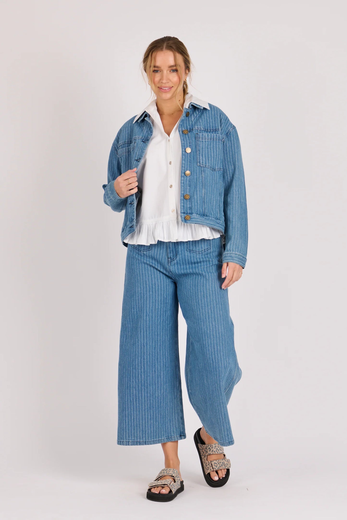 Ellis & Dewey Pleat Back Denim Jacket