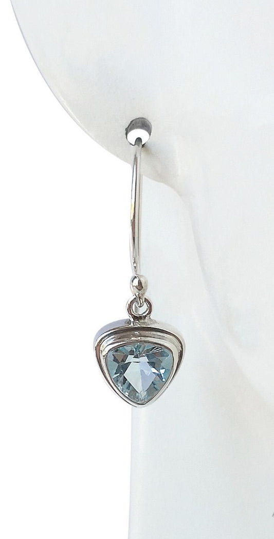 BD Silver and Trillion Blue Topaz Earring