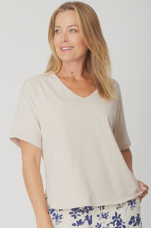 Cordelia St Relaxed Summer V Tee