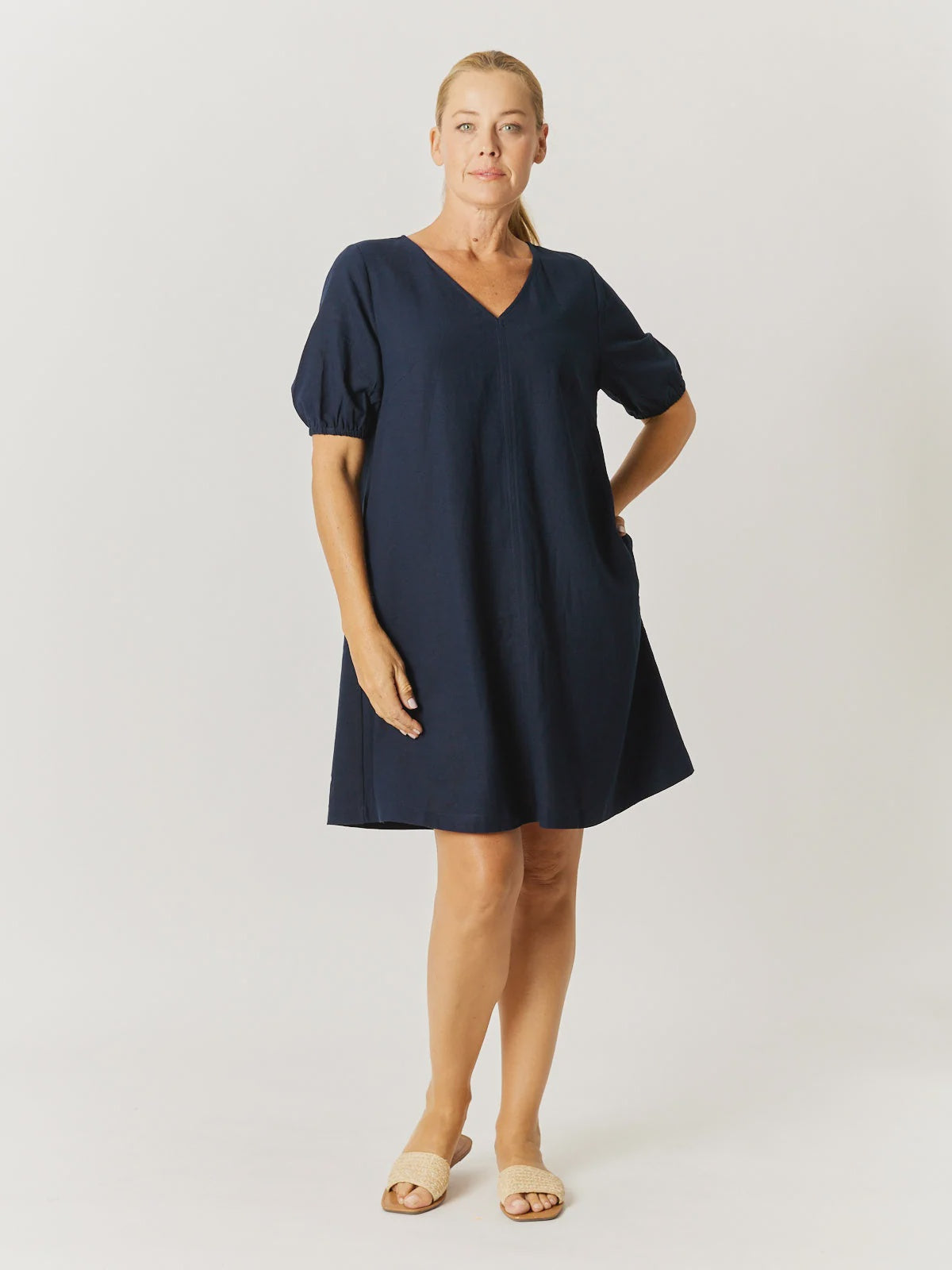 Luna Sky Linen V Shift Dress