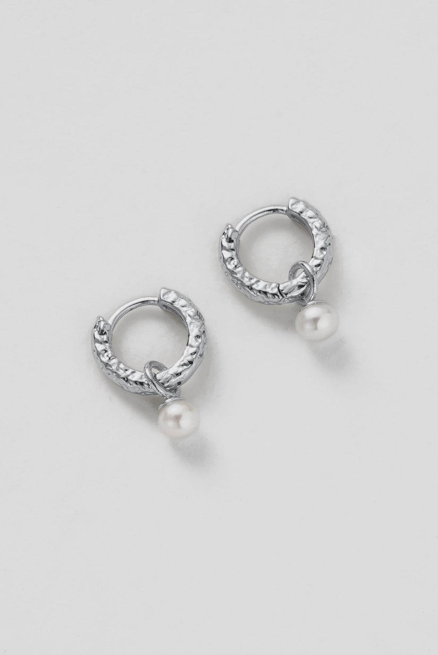 Zafino Emery Earing Pearl/Silver