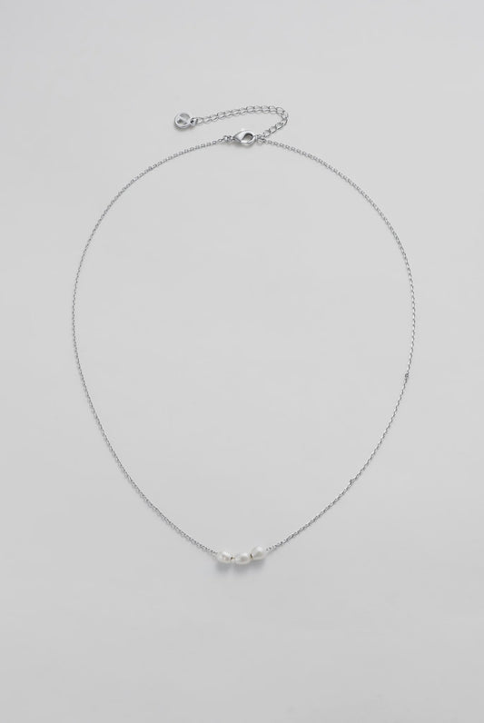Zafino Mini Pearl Necklace - Silver