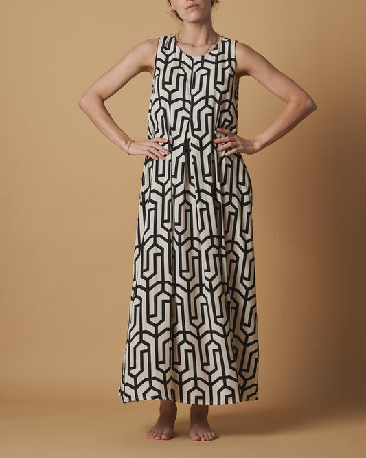 Cherrylane Sleeveless Maxi Dress