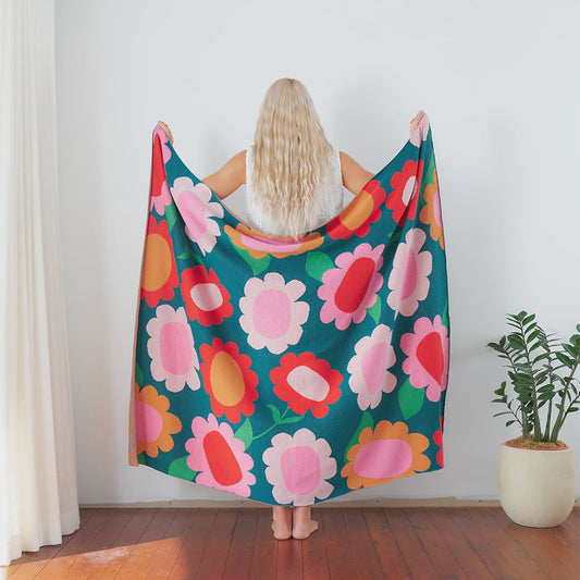 Annabel Trends Throw Cotton Knit Flower Patch 125x 150cm