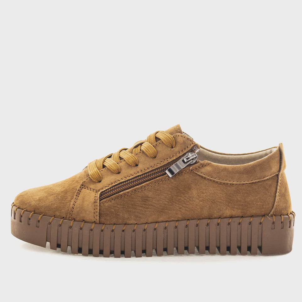 Just Bee Climber - Tan Suede