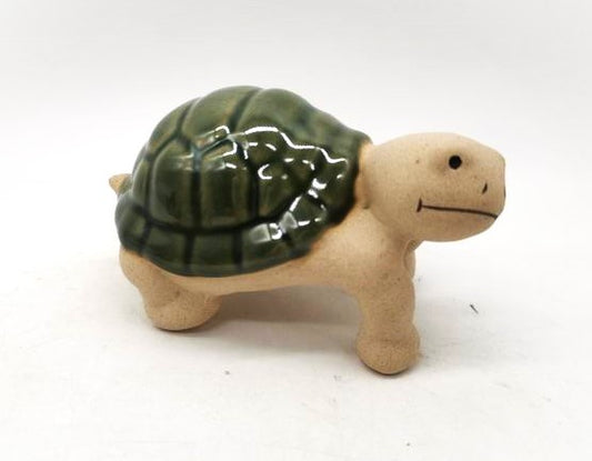 Yellow Rock Decor Turtle Pot Hanger
